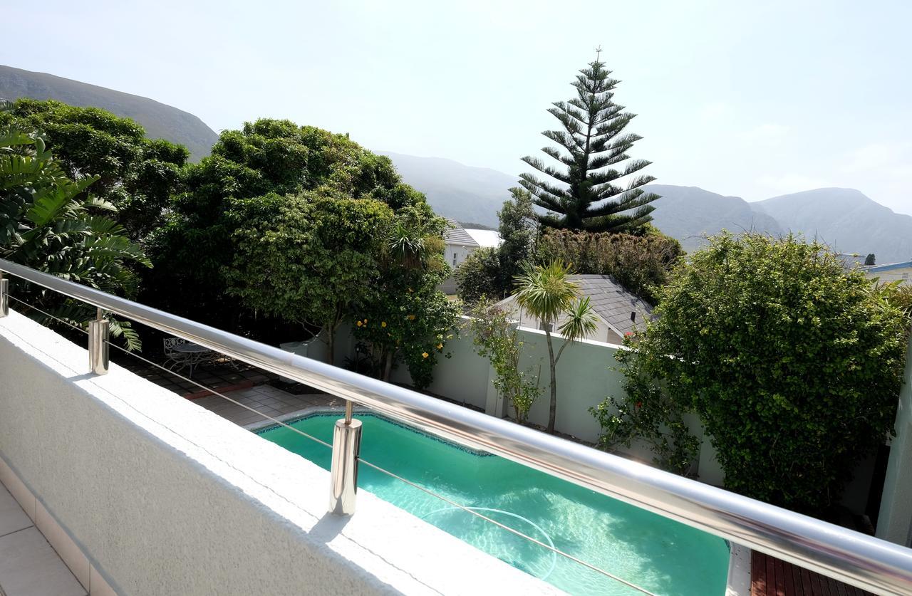 325Onmain Bed & Breakfast Hermanus Dış mekan fotoğraf