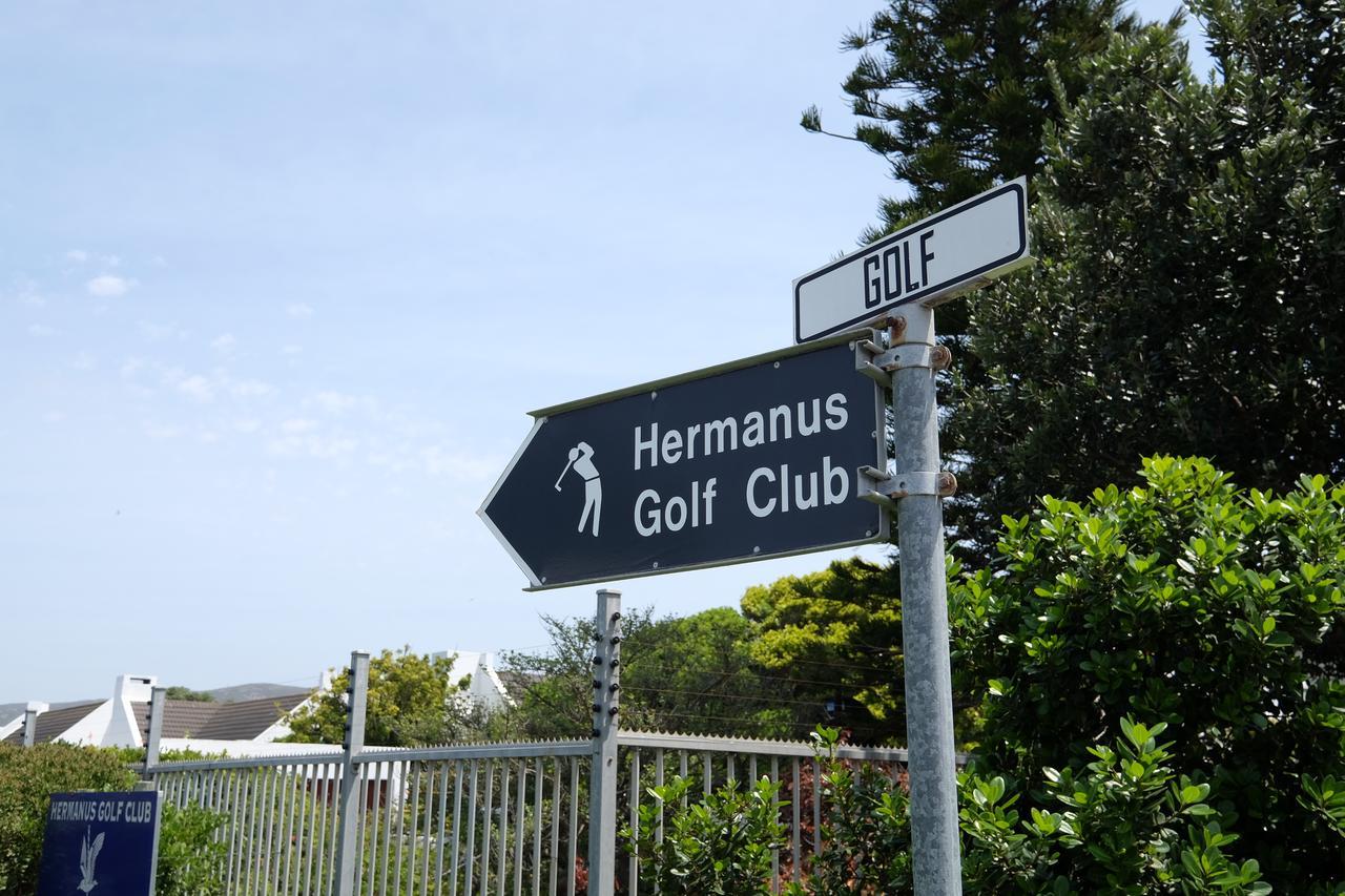 325Onmain Bed & Breakfast Hermanus Dış mekan fotoğraf